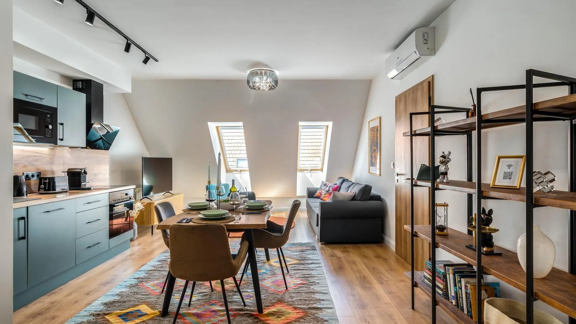 Stylish Flat With Parking In Budapests Vibrant Area 0*, Budapest